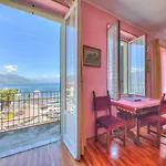 Appartamento Il Porticciolo Stunning View - Happy Stresa